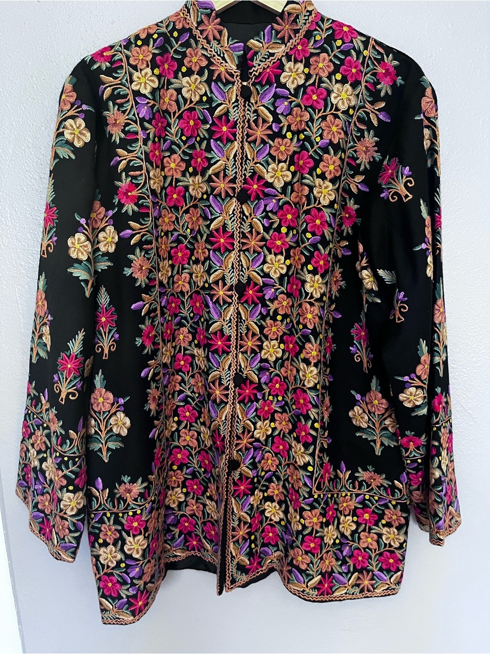 Boho Chic Black Silk/Wool Jacket with Vibrant Floral Embroidery India Size M/L